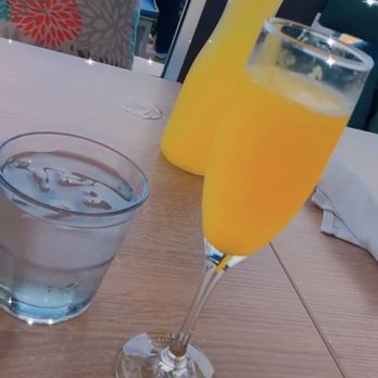 Lighthouse - Mimosas - Breakfast & Brunch Near Me - Newport Beach, California Lighthouse - Mimosas - Breakfast & Brunch Near Me - Newport Beach, California