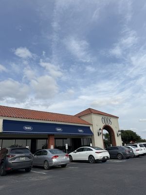Odds Bar + Bistro by null