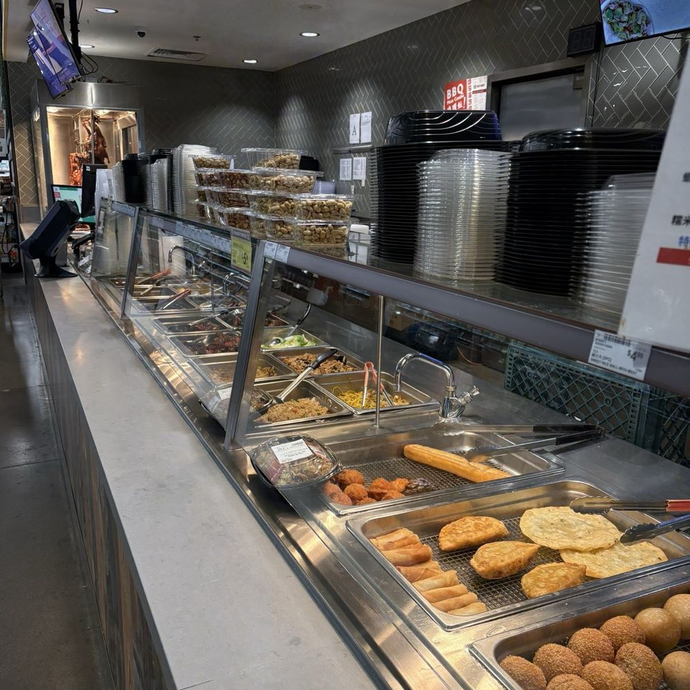 Hot Deli - Hot entrees - Food Court Near Me - Chandler, Arizona