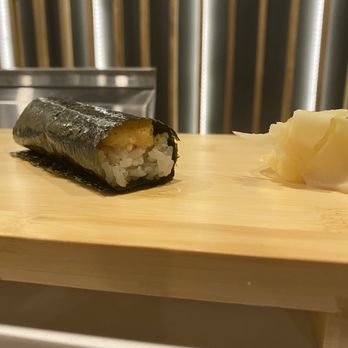 Temakase Hand Roll Bar - 2nd Ave - Spicy Scallop Roll - Sushi Bars Near Me - New York, New York Temakase Hand Roll Bar - 2nd Ave - Spicy Scallop Roll - Sushi Bars Near Me - New York, New York