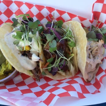 Fair Game GFT - 3 of the worlds smallest tacos, jerk chicken, pulled pork and short rib - Food Trucks Near Me Fair Game GFT - 3 of the worlds smallest tacos, jerk chicken, pulled pork and short rib - Food Trucks Near Me