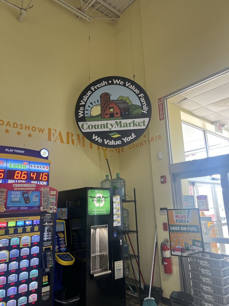County Market Logo