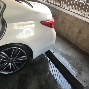 LBPM - Leaking from pipes that leak all over ur car in their parking lot u can ever wash ur car an keep it clean !! - Property Management Near Me - Sherman Oaks, California