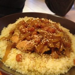 Couscousbar - Chicken with raisins