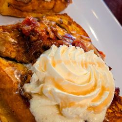 Bay and Berry - French toast