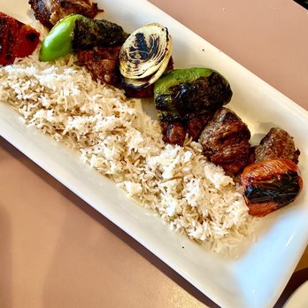 Aladdin's Restaurant - Shish Kabob - Marinated lamb, grilled w/ vegetables - Mediterranean Near Me - Casselberry, Florida