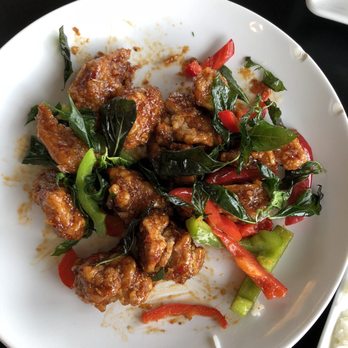 All Rice Thai Hut - Crispy garlic chicken - Thai Near Me - Everett, Washington