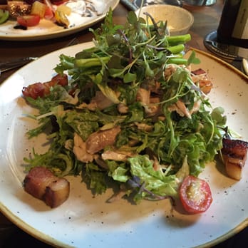 Shoreditch - Chicken and Bacon salad. Thick cut bacon was delicious but cold shreds on chicken in mayo was not - British Near Me - Hong Kong, HK