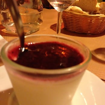 Le Chalet Saint-Michel - Highly recommend the panne cotta - delicious - French Near Me - Paris, 75 Le Chalet Saint-Michel - Highly recommend the panne cotta - delicious - French Near Me - Paris, 75