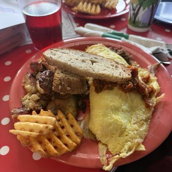 The Friendly Toast - Breakfast & Brunch Near Me - Dedham, Massachusetts The Friendly Toast - Breakfast & Brunch Near Me - Dedham, Massachusetts
