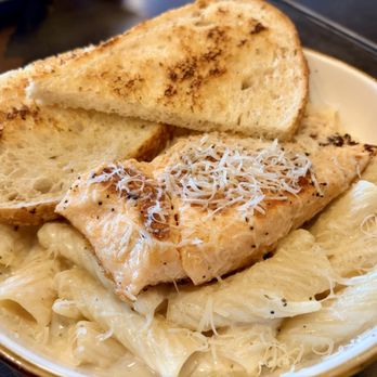 Bull Smash - Salmon Alfredo Rigatoni - Burgers Near Me - Fresno, California Bull Smash - Salmon Alfredo Rigatoni - Burgers Near Me - Fresno, California