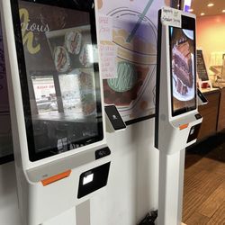 Tea N’ Boba - Order kiosk