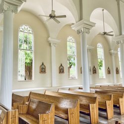 Maria Lanakila Catholic Church
