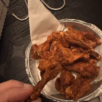 Home Slice Pizza - Buffalo Wings - 12 wings - Pizza Near Me - Austin, Texas