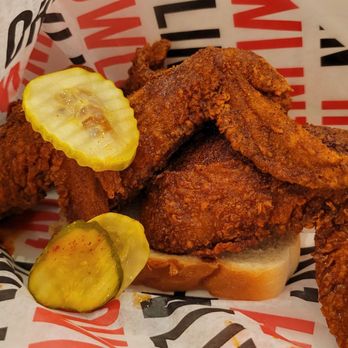 Howlin' Ray's - 3 piece wings (medium) - Southern Near Me - Las Vegas, Nevada