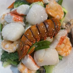 Bamboo Chinese Restaurant - Seafood delight