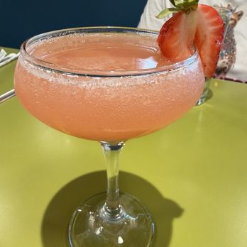 Snooze, an A.M. Eatery - Strawberry mimosas - Breakfast & Brunch Near Me - Frisco, Texas Snooze, an A.M. Eatery - Strawberry mimosas - Breakfast & Brunch Near Me - Frisco, Texas
