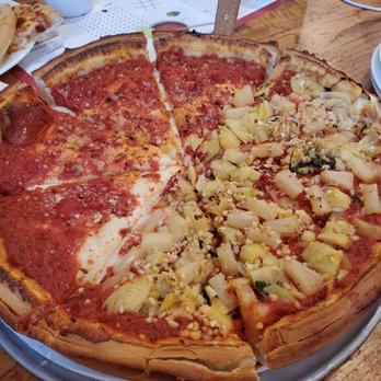 Giordano's - Pizza Near Me - Rosemont, Illinois Giordano's - Pizza Near Me - Rosemont, Illinois