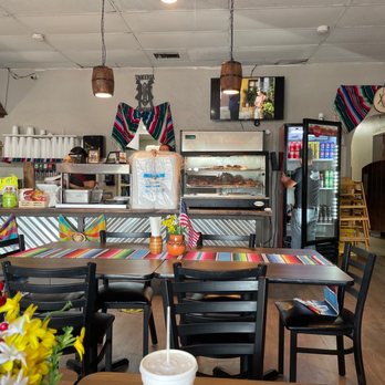 Taqueria Gonzalez - Check out the fresh grilled chicken & ribs! - Mexican Near Me - Coalinga, California Taqueria Gonzalez - Check out the fresh grilled chicken & ribs! - Mexican Near Me - Coalinga, California
