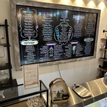 Nector Cafe - Cafes Near Me - Hilo, Hawaii