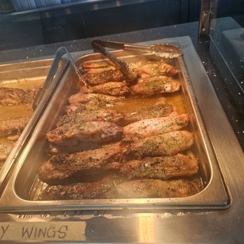Bed - Stuy Fish Fry - Turkey wings - Soul Food Near Me - The Bronx, New York