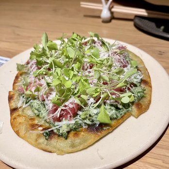Gi-Jin - Tuna pizza - Sushi Bars Near Me - Pittsburgh, Pennsylvania