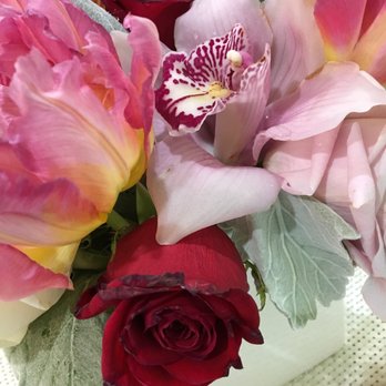 Garden Party Flowers - Quality of the roses... - Florists Near Me - Vancouver, British Columbia