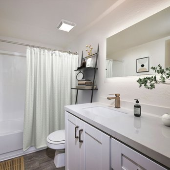 Trolley Palm - Chic Bathroom - Apartments Near Me - La Mesa, California Trolley Palm - Chic Bathroom - Apartments Near Me - La Mesa, California