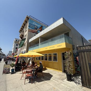 Castanea Sicilian Cafe - Coffee & Tea Near Me - Los Angeles, California