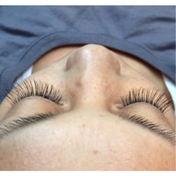 Mon Mon Beauty & Spa - Eyelash extensions by Monica Quach