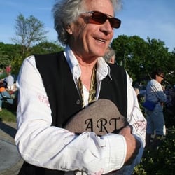 Russell Dalessio - 2016 Chamber of Commerce Art Acheivement Award Winner
