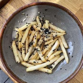 Aloha Mixed Plate - Garlic fries were amazing - Hawaiian Near Me - Lahaina, Hawaii