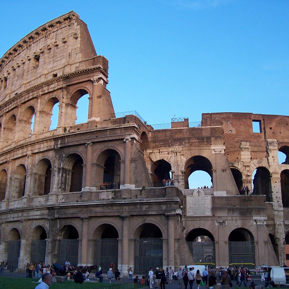 Colosseo - Local Flavor Near Me - Rome, RM