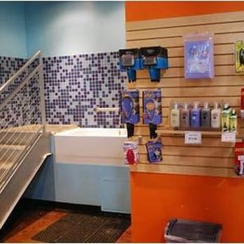 Doguroo - Make use of elevated tubs, shampoos, dryers, and more to bathe your dog yourself. - Pet Stores Near Me - Atlanta, Georgia Doguroo - Make use of elevated tubs, shampoos, dryers, and more to bathe your dog yourself. - Pet Stores Near Me - Atlanta, Georgia