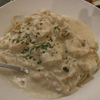 Saviano's Italian Kitchen - Seafood Alfredo - Italian Near Me - Euless, Texas