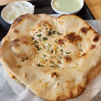 Ghareeb Nawaz - Garlic naan - Pakistani Near Me - Chicago, Illinois Ghareeb Nawaz - Garlic naan - Pakistani Near Me - Chicago, Illinois