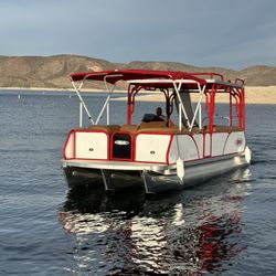 Westside Recreation - Aloha Sundeck with Slide 
14 Passenger 200 HP
