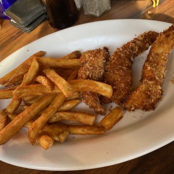The Kettle - Kids Chicken Fingers (3) - Diners Near Me - Manhattan Beach, California The Kettle - Kids Chicken Fingers (3) - Diners Near Me - Manhattan Beach, California