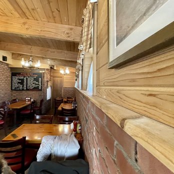 Brennan & Carr - American Near Me - Brooklyn, New York