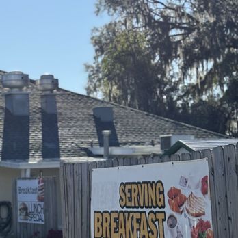Farmhouse Restaurant - Soup Near Me - Belleview, Florida Farmhouse Restaurant - Soup Near Me - Belleview, Florida