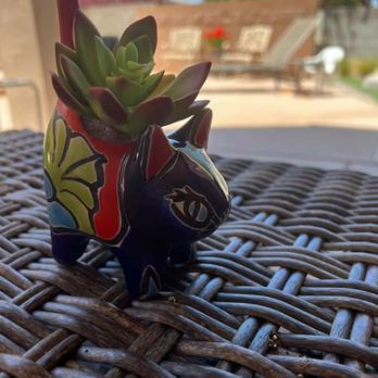 Krystals Corner - Mini planters in a variety of animals and styles! - Antiques Near Me - Moriarty, New Mexico