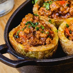 Old's Havana Cuban Bar & Cocina - GREEN PLANTAIN CUPS PICADILLO
Green plantain cups stuffers with picadillo " a la habanera "