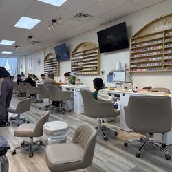 Umi Nail & Spa