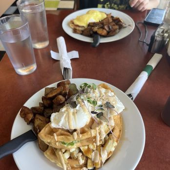 Spoons Diner - Breakfast & Brunch Near Me - Victoria, British Columbia