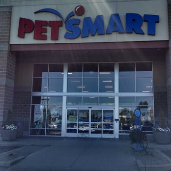 PetSmart - Front door - Pet Training Near Me - Federal Way, Washington PetSmart - Front door - Pet Training Near Me - Federal Way, Washington