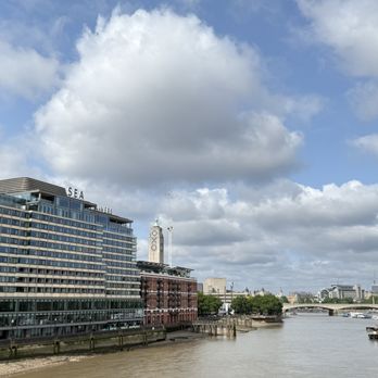 Sea Containers London - View of the hotel from Waterloo Bridge - Hotels Near Me - London, LND Sea Containers London - View of the hotel from Waterloo Bridge - Hotels Near Me - London, LND