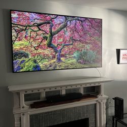 Total Home Entertainment - A perfectly straight and centered hanging.