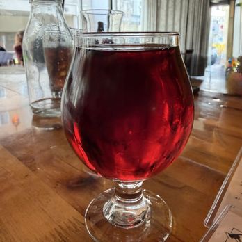 Axe & Arrow Gastropub - Cider - Bars Near Me - Bremerton, Washington