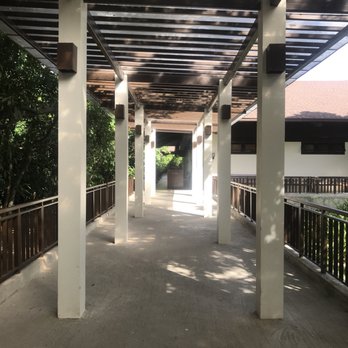 El Nido Airport - ENI - Walkway - Airports Near Me - El Nido, PLW