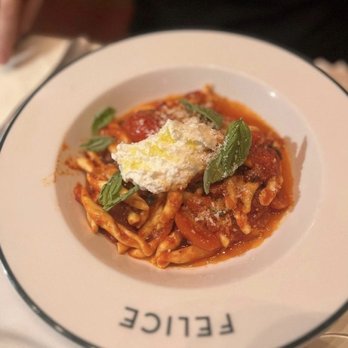 Felice 56 - Italian Near Me - New York, New York